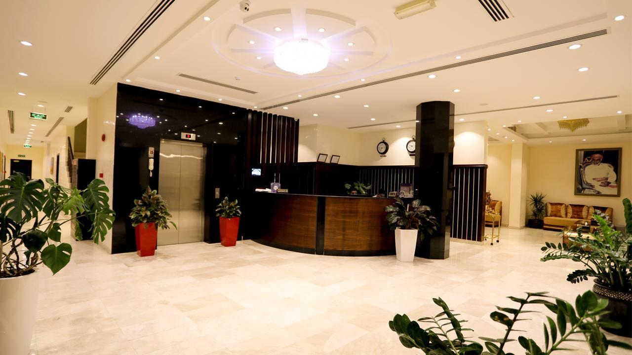 Remas Hotel Suites - Al Khoudh, Seeb, Muscat Bagian luar foto